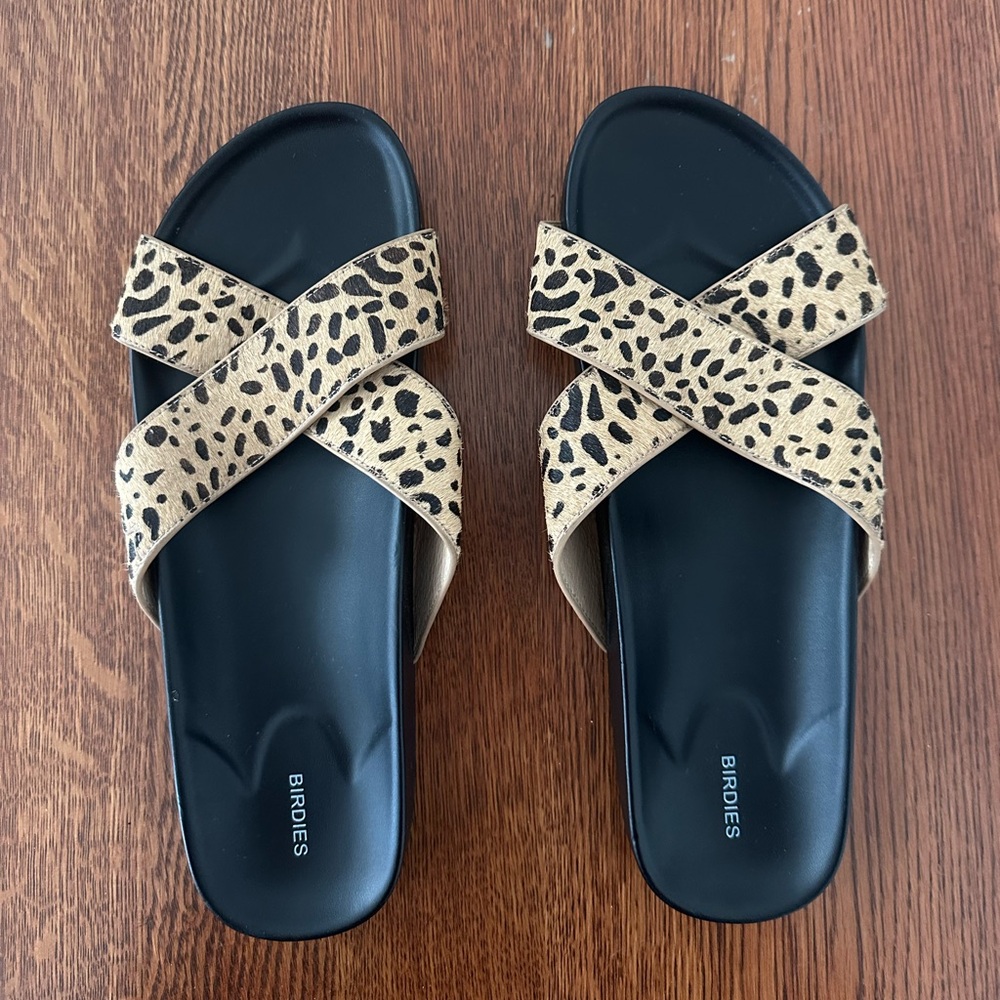 EUC~ Birdies~ Leopard Hair Calf Slide Sandals